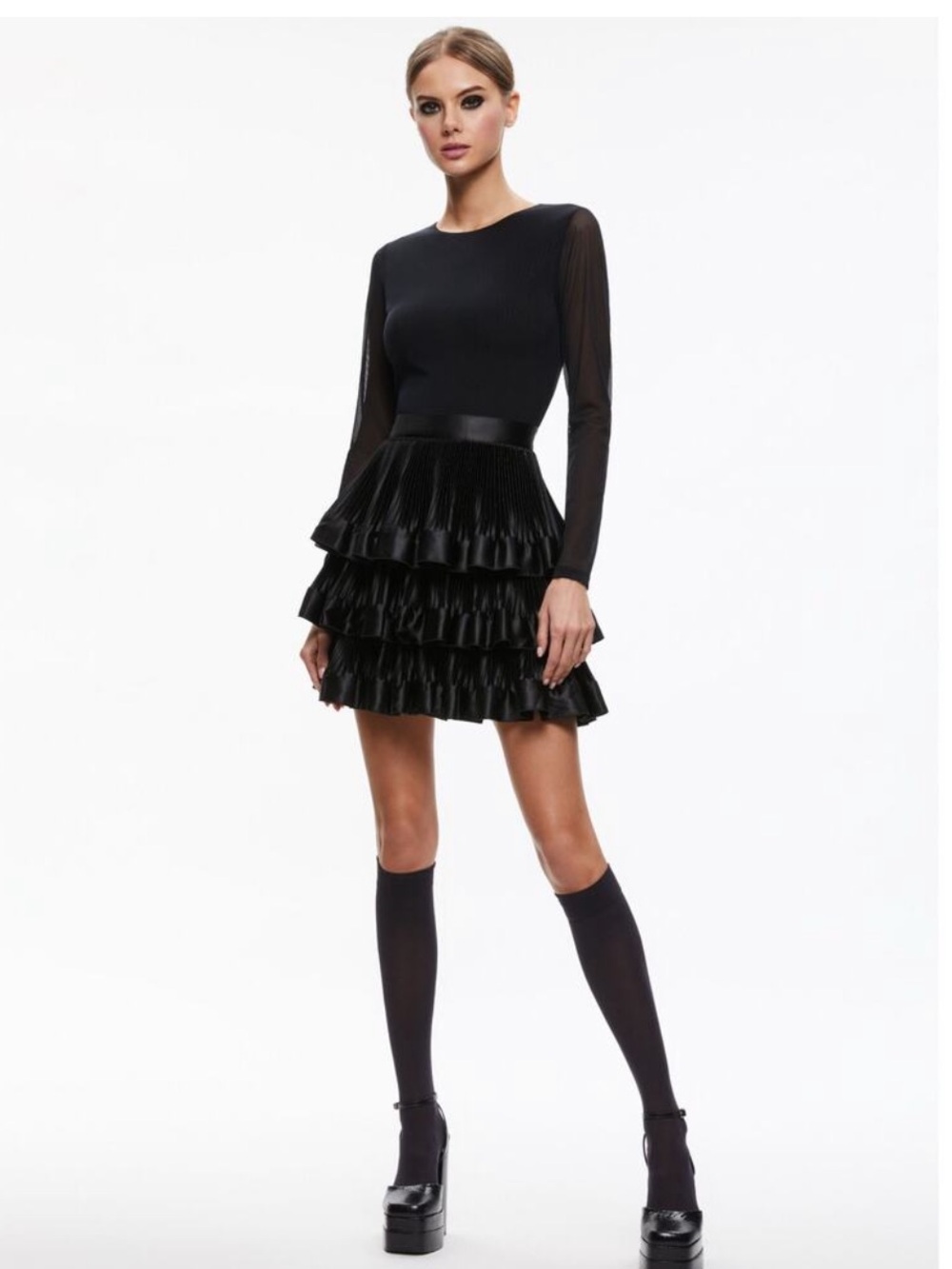 Alice + Olivia Chara Black Tiered Ruffle Mini Dress SZ 0